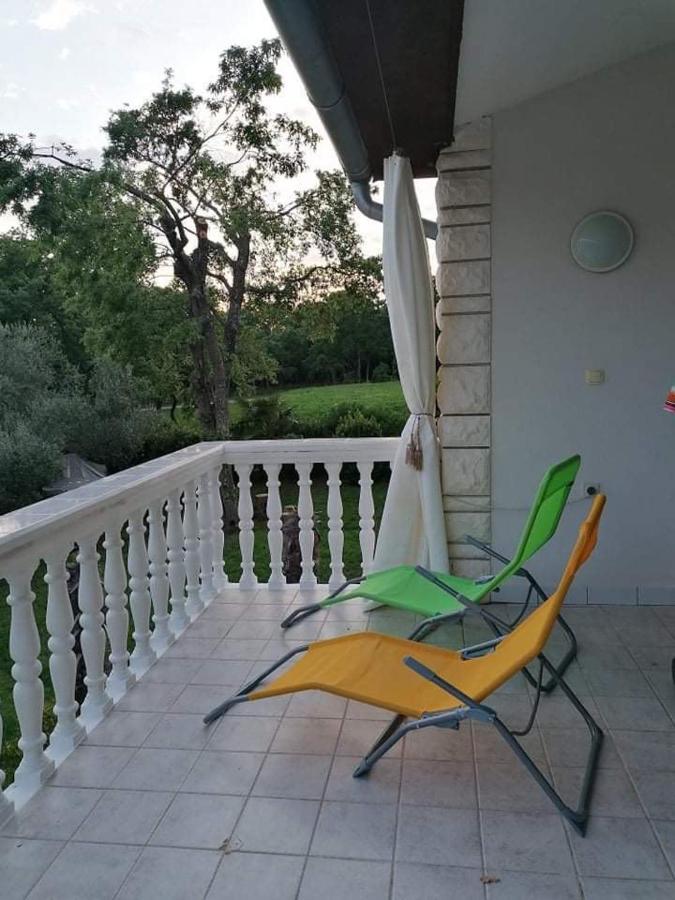 Apartment Angelina 70M From The Beach, Free Parking Novigrad Istria Esterno foto
