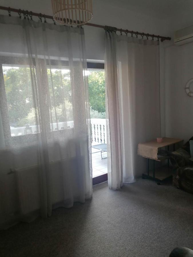 Apartment Angelina 70M From The Beach, Free Parking Novigrad Istria Esterno foto