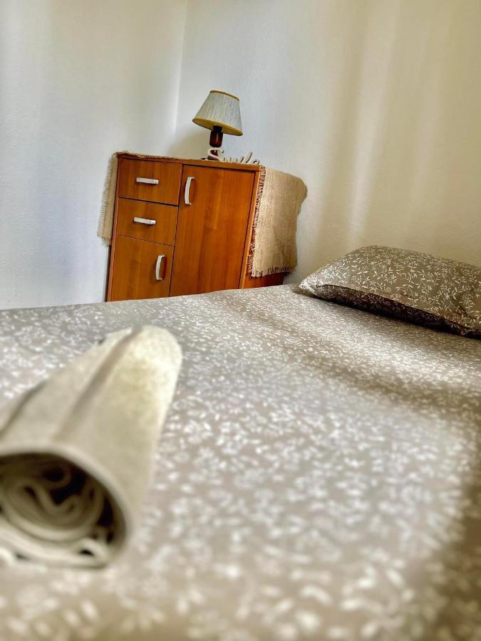 Apartment Angelina 70M From The Beach, Free Parking Novigrad Istria Esterno foto